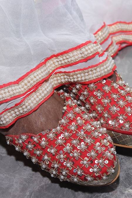 Buy_Foot Fuel_Red Embroidery Gamla Sequin Wedges _Online_at_Aza_Fashions