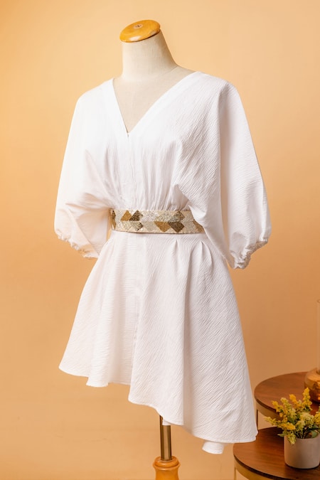 Buy_Mehraki_Gold Cutdana Shaded Embroidered Belt _Online_at_Aza_Fashions