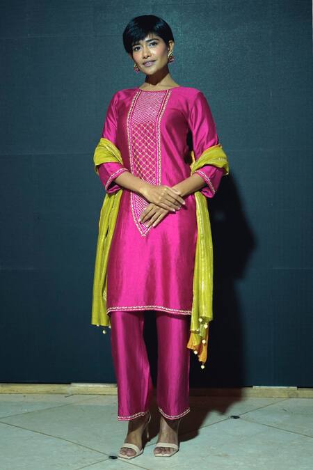 Shop_Shinor_Magenta Chanderi, Silk Cut Work, Cutdana Placket Kurta Set With Ombre Dupatta _Online_at_Aza_Fashions