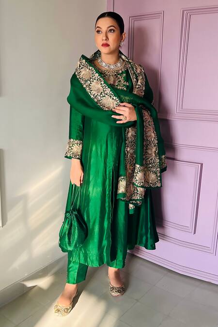 Buy Pink City By Sarika Emerald Green Organza, Silk, Chanderi Embellished Lotus Anarkali Pant Set Online at Aza Fashions Buy_Pink City By Sarika_Emerald Green Organza, Silk, Chanderi Embellished Lotus Anarkali Pant Set _Online_at_Aza_Fashions