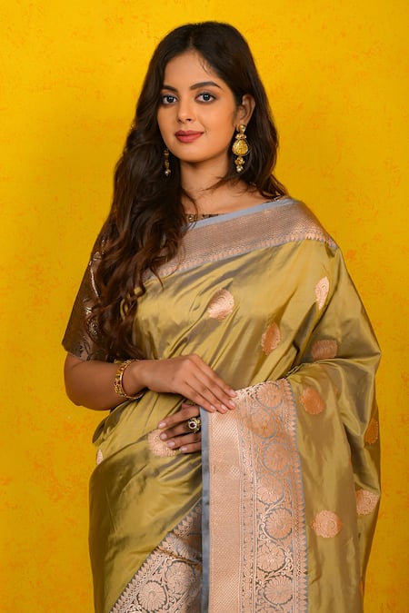 Naaritva India_Gold Kota Doria, Floral Meenakari Handwoven Banarasi Saree With Running Blouse _at_Aza_Fashions