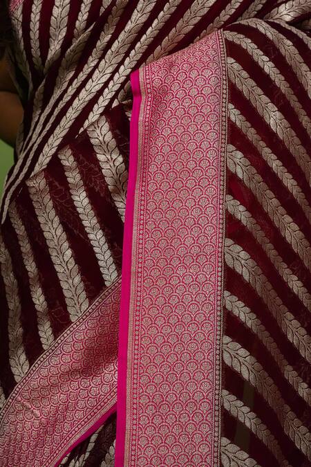 Naaritva India_Brown Handloom Cotton, Floral Handwoven Banarasi Saree With Running Blouse _Online_at_Aza_Fashions