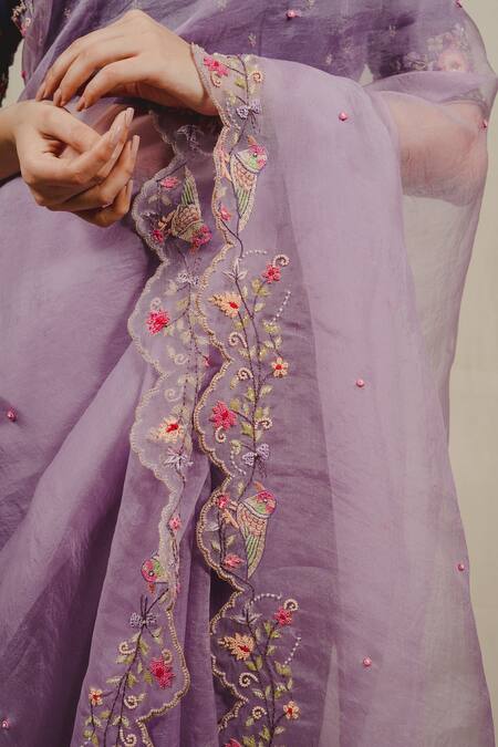 Shinor_Purple Saree Organza Embroidered French Knots Boat Scalloped And Blouse Set _at_Aza_Fashions