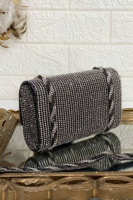 Kainiche By Mehak Black Embellished Sequin Clutch Online at Aza Fashions Kainiche By Mehak_Black Embellished Sequin Clutch _Online_at_Aza_Fashions
