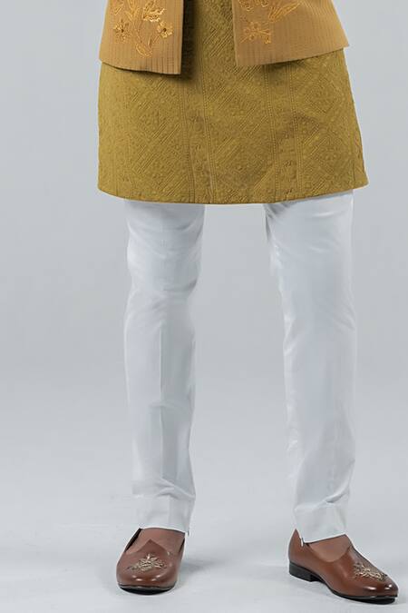 Punit Arora Green Matka Silk, Modal Floral, Linear Embroidered Bundi And Kurta Set at Aza Fashions Punit Arora_Green Matka Silk, Modal Floral, Linear Embroidered Bundi And Kurta Set _at_Aza_Fashions