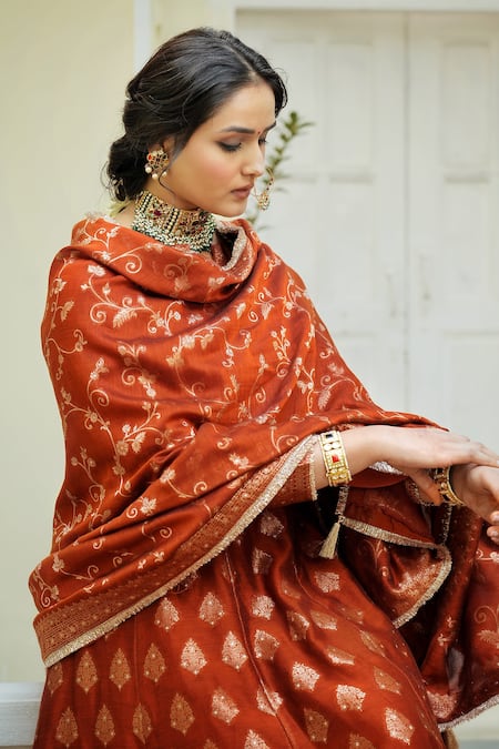 Buy Safaa Orange Velour, Silk Embroidery Round Neck The Meral Anarkali Set Online at Aza Fashions Buy_Safaa_Orange Velour, Silk Embroidery Round Neck The Meral Anarkali Set _Online_at_Aza_Fashions