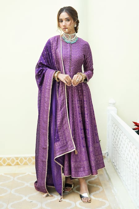 Safaa The Shezan Paisley Woven Anarkali Set 