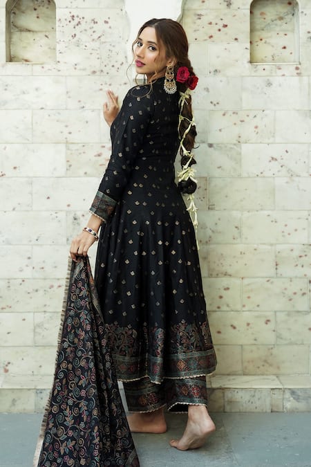 Shop Safaa Black Velvet Embroidery Mandarin Collar The Makhmoor Anarkali Set Online at Aza Fashions Shop_Safaa_Black Velvet Embroidery Mandarin Collar The Makhmoor Anarkali Set _Online_at_Aza_Fashions
