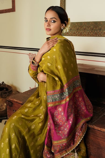 Safaa_Green Velvet Embroidery The Rabeea Floral Woven Anarkali Set _at_Aza_Fashions