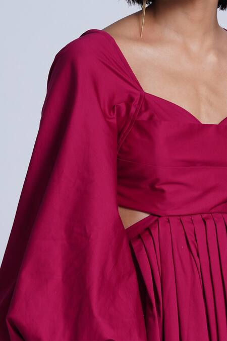 Ekastories_Pink Cotton Sweetheart Neck Lady Margaret Waist Cutout Dress_Online_at_Aza_Fashions