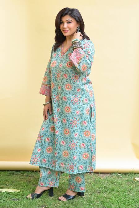 Buy_Pants And Pajamas_Blue Cotton Printed Floral V Neck Adria Kurta_Online_at_Aza_Fashions