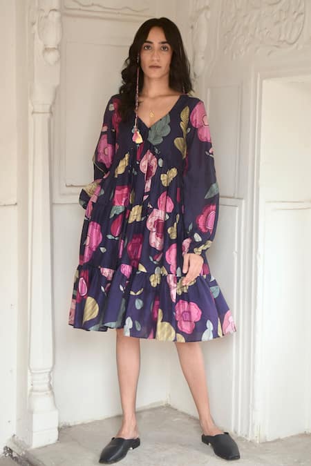 Taro_Blue Chanderi Silk Embroidery V-neck Oxford Flower Print Dress _Online_at_Aza_Fashions