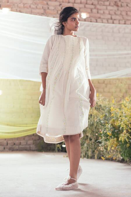 Buy_Itr By Khyati Pande_Off White Handloom Cotton Lace Round Neck Periwinkle Hand Block Print Dress_Online_at_Aza_Fashions