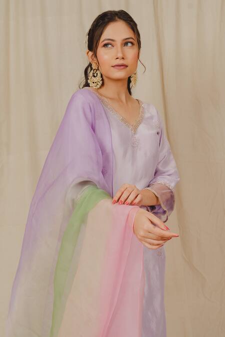 Buy_Shinor_Purple Silk, Organza Cut Work, Threadwork Straight Kurta Set With Ombre Dupatta _Online_at_Aza_Fashions