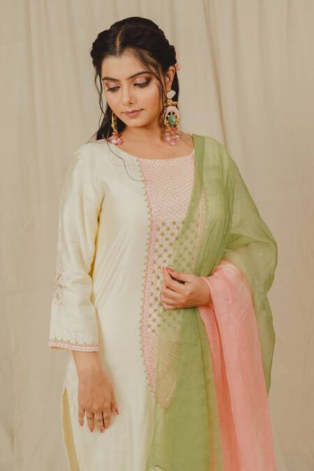 Shinor_White Silk, Organza Embroidery, Pearls, Tassels Short Kurta Set With Dupatta _at_Aza_Fashions