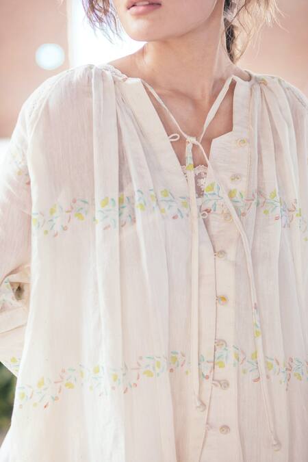 Itr By Khyati Pande_Off White Handloom Cotton Embroidery Round Floral Hand Block Printed Midi Dress_at_Aza_Fashions