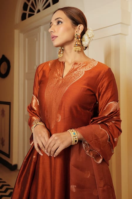 Safaa_Orange Silk, Velour Embroidery Round Neck Rust Woven Paisley Kurta Pant Set _Online_at_Aza_Fashions