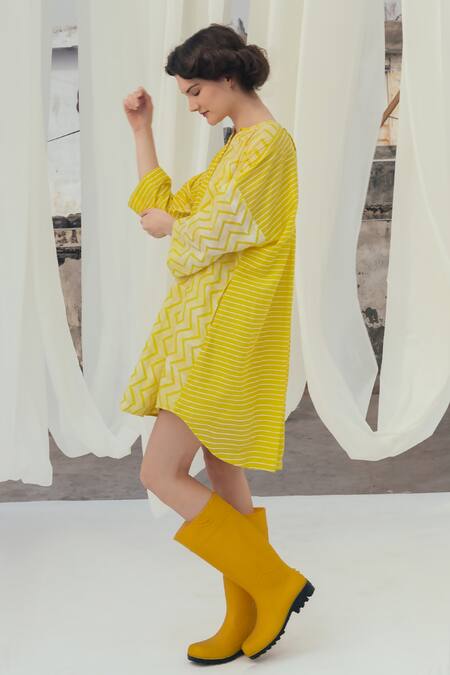 Buy_Itr By Khyati Pande_Yellow Handloom Cotton, Silk Round Neck Canary Hand Block Print Shirt Dress_Online_at_Aza_Fashions