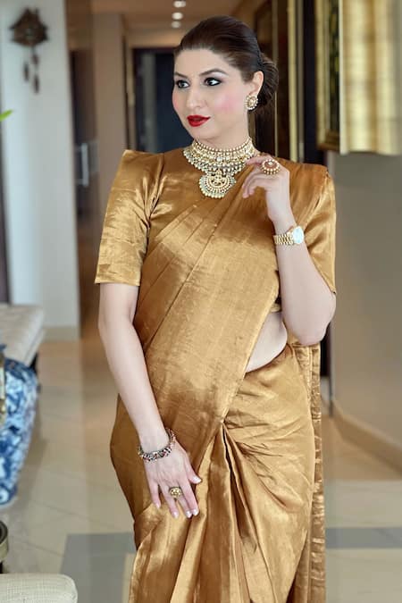 Buy_Sheela Suthar_Gold Handloom Cotton Arka Handwoven Zari Tissue Saree With Running Blouse _Online_at_Aza_Fashions