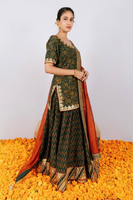 Shop_Shrutkirti_Green Cotton Printed Ajrakh Round Floral Top Lehenga Set _Online_at_Aza_Fashions