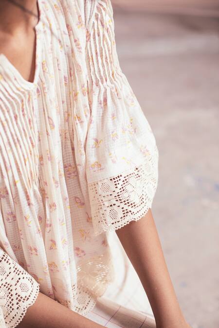 Itr By Khyati Pande_Off White Cotton Lace Split V-neck Blossom Handblock Print Top_at_Aza_Fashions