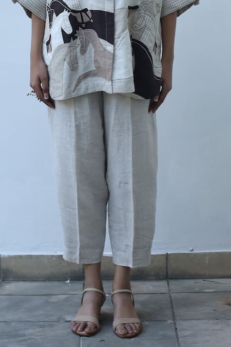 Linen Bloom Beige Linen Straight Fit Pant Online at Aza Fashions Linen Bloom_Beige Linen Straight Fit Pant _Online_at_Aza_Fashions