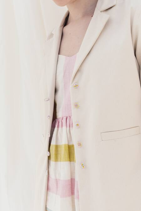 Itr By Khyati Pande_Beige , Handloom Embroidery Buttercream Notched Lapel Collar Jacket_at_Aza_Fashions