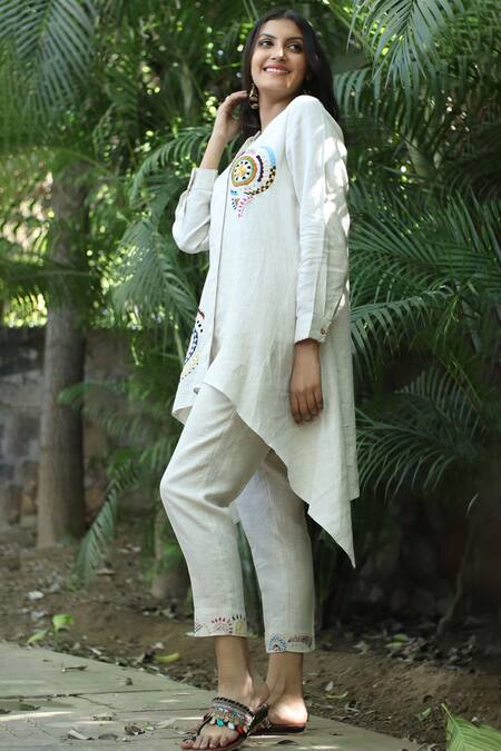 Linen Bloom_Beige Linen Embroidery Straight Fit Pant _Online_at_Aza_Fashions