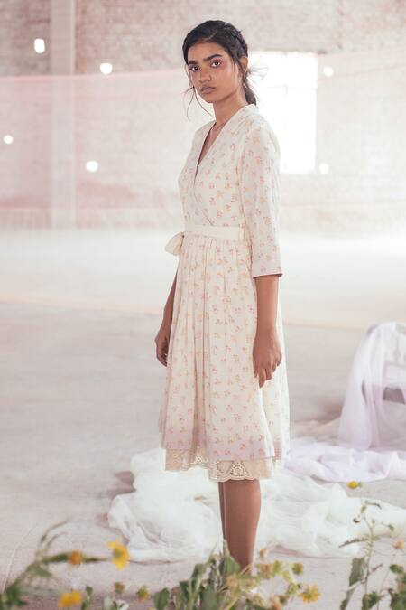 Itr By Khyati Pande_Off White Cotton Lace V-neck Floral Hand Block Print Dress_Online_at_Aza_Fashions