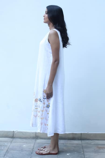 Buy_Linen Bloom_White Linen Embroidery Round Neck Floral Dress _Online_at_Aza_Fashions