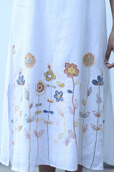 Shop_Linen Bloom_White Linen Embroidery Round Neck Floral Dress _Online_at_Aza_Fashions