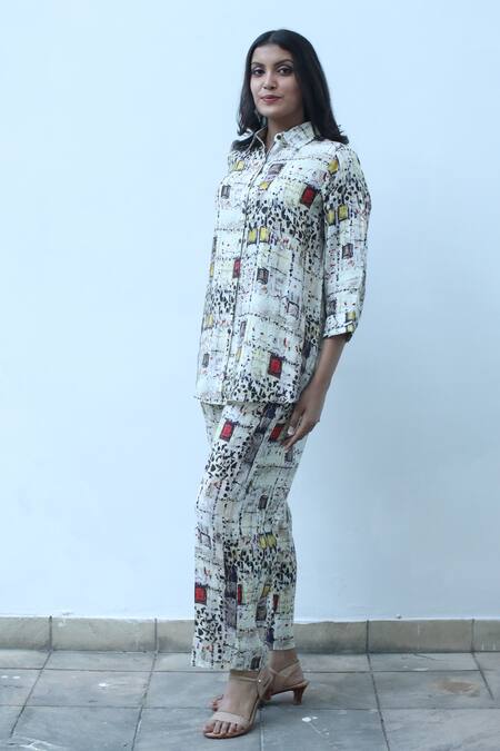 Linen Bloom_Multi Color Linen Collared Window Print Shirt _Online_at_Aza_Fashions
