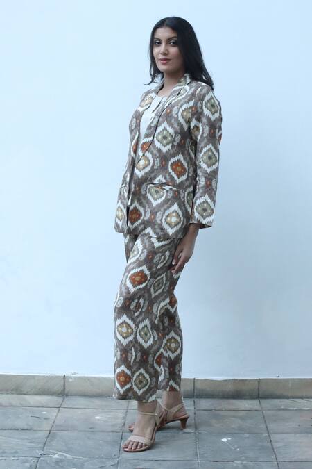 Shop_Linen Bloom_Grey Linen Jaipur Print Pant _Online_at_Aza_Fashions