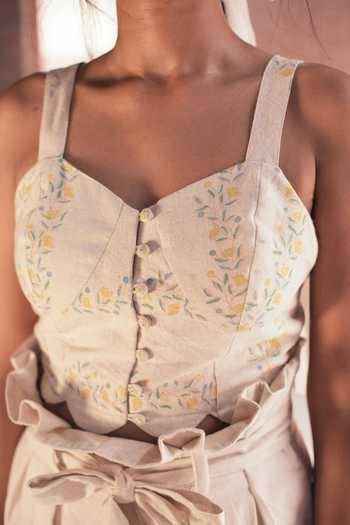 Shop_Itr By Khyati Pande_Off White Cotton Handblock Floral Sweetheart Neck Daisy Print Bustier_Online_at_Aza_Fashions