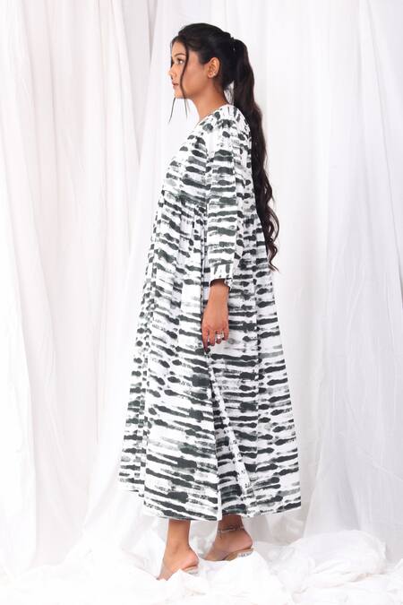 Khat Green Cotton V-neck Striped Marble Print Dress at Aza Fashions Khat_Green Cotton V-neck Striped Marble Print Dress _at_Aza_Fashions