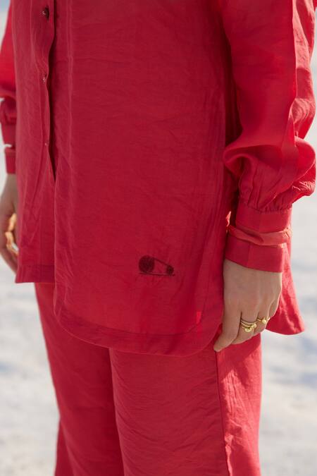 Buy_The Loom Art_Red Chanderi Silk Embroidery Shawl Neck Shirt And Pant Set _Online_at_Aza_Fashions