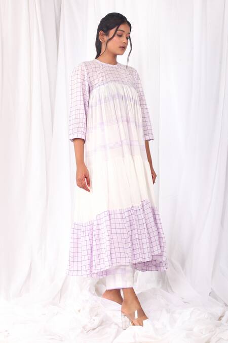 Buy_Khat_White Handloom , Round Neck Gathered Kurta And Pant Set _Online_at_Aza_Fashions