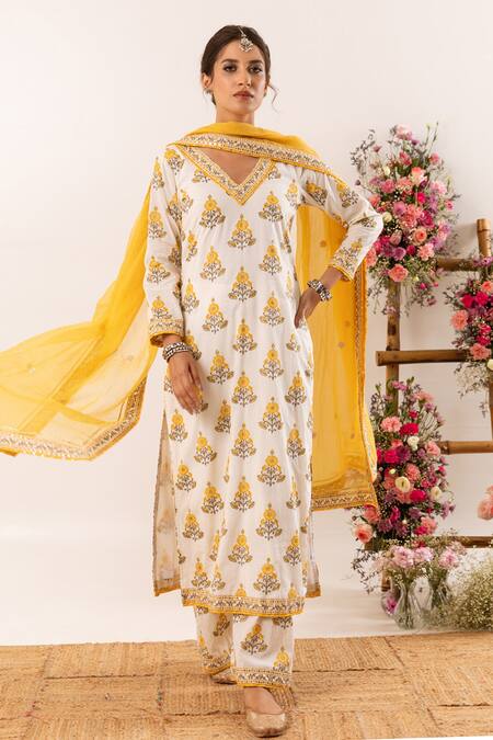 Rivaaj Clothing_White Cotton Botanic Print Kurta Palazzo Set _Online_at_Aza_Fashions