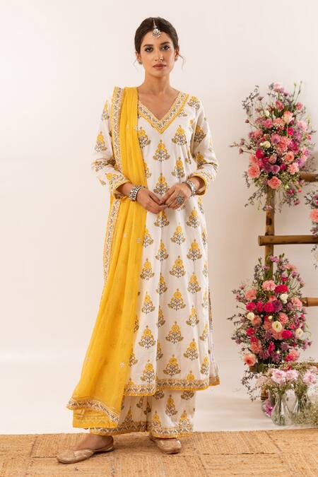 Shop_Rivaaj Clothing_White Cotton Botanic Print Kurta Palazzo Set _Online_at_Aza_Fashions