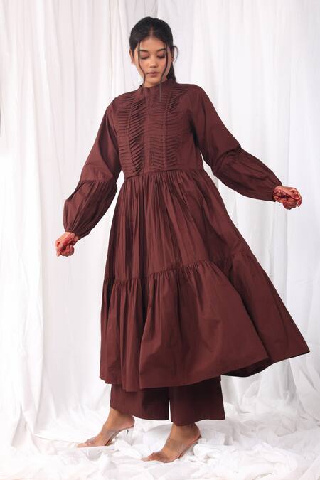 Khat Maroon Poplin, Cotton Bandeau Neck Pintucked And Tiered Flared Kurta & Pant Set Online at Aza Fashions Khat_Maroon Poplin, Cotton Bandeau Neck Pintucked And Tiered Flared Kurta & Pant Set _Online_at_Aza_Fashions