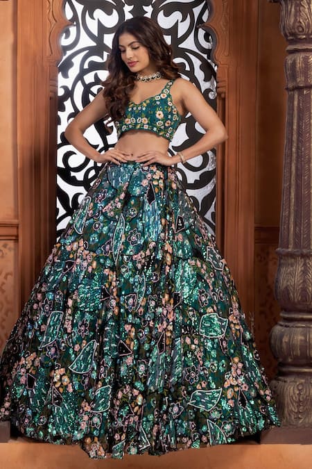 Buy_Label Priyanka Kar_Black Net Embroidery V-neck Floral Bridal Lehenga Set _Online_at_Aza_Fashions