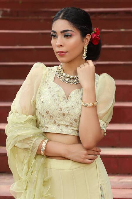 house of mithi kalra_Green Georgette Embroidered Beads V Neck Lehenga Set _Online_at_Aza_Fashions