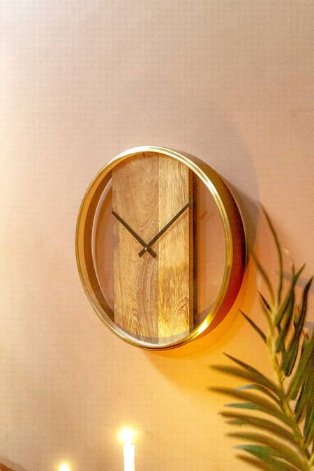Shop Logam Brown Mango Wood And Metal Plank Wall Clock Shop_Logam_Brown Mango Wood And Metal Plank Wall Clock