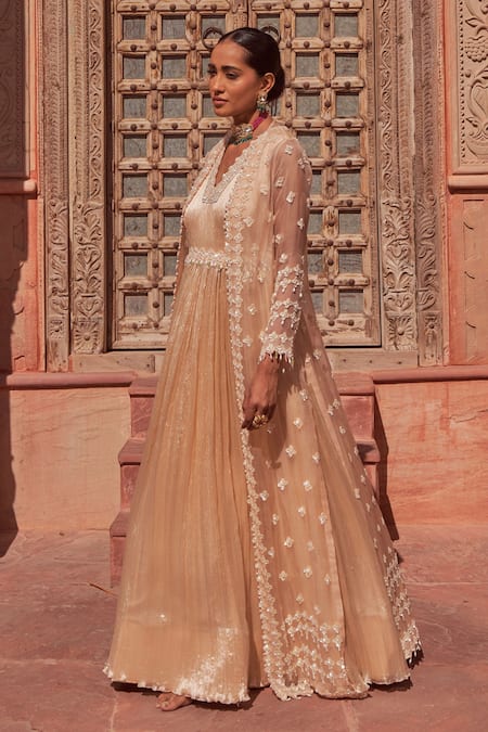 NIDHIKA SHEKHAR_Beige Organza, Crepe Embroidery V-neck Brahmotsav Neckline Anarkali With Cape _at_Aza_Fashions