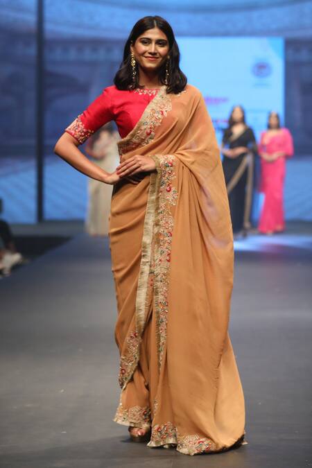 Buy_Shinor_Beige Georgette, Silk Embroidery, Embellished Border Saree With Raw Blouse _Online_at_Aza_Fashions