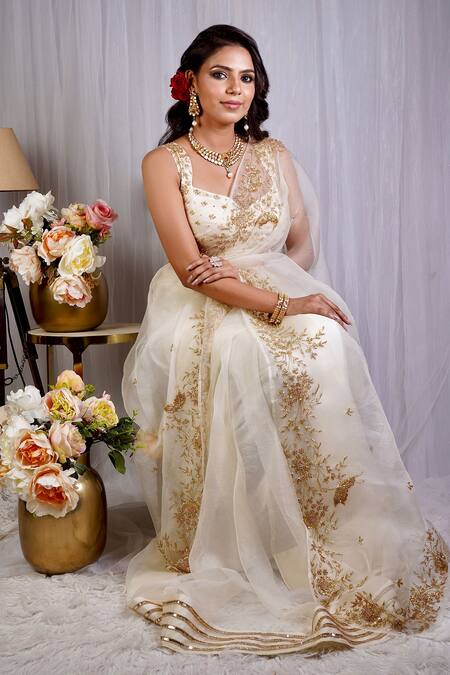Gul By Aishwarya_Cream Saree Silk Organza Hand Embroidered Cutdana Sweetheart Neck And Blouse _at_Aza_Fashions