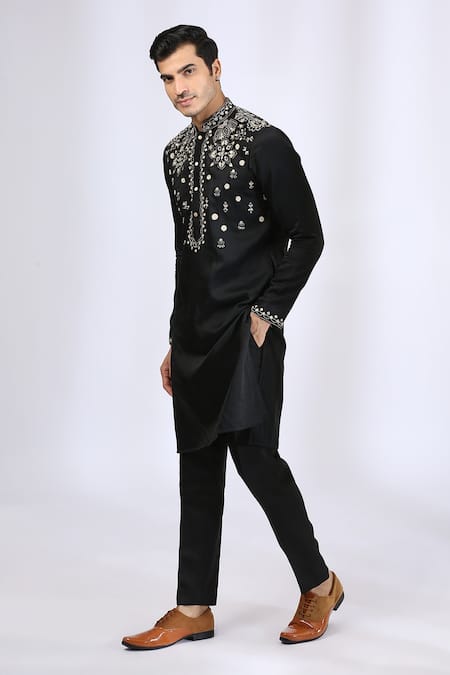 Buy_Neha Gursahani_Black Satin Linen Thread Work Embroidered Kurta Set _Online_at_Aza_Fashions