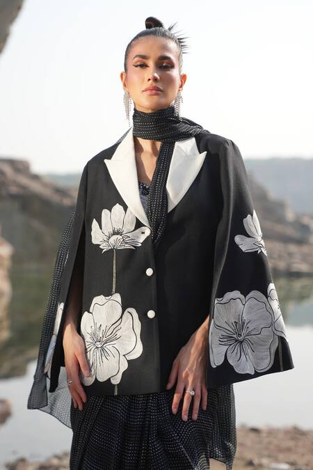 Neiza By Neeti Seth_Black Aari Embellished Cashmere Wool Cape _Online_at_Aza_Fashions