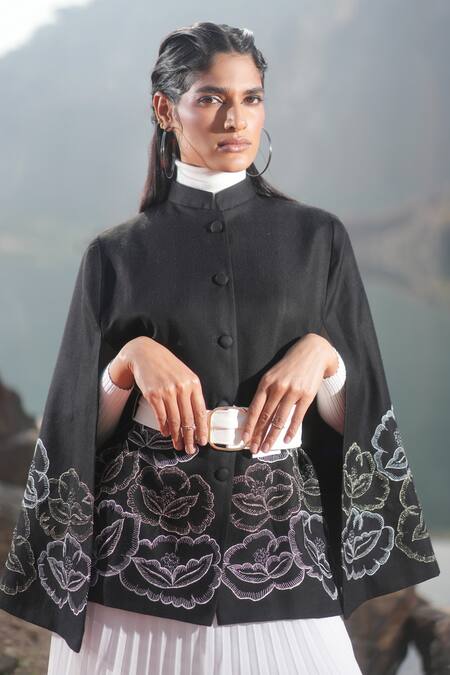 Neiza By Neeti Seth_Black Zari Embroidered Cashmere Wool Cape _at_Aza_Fashions