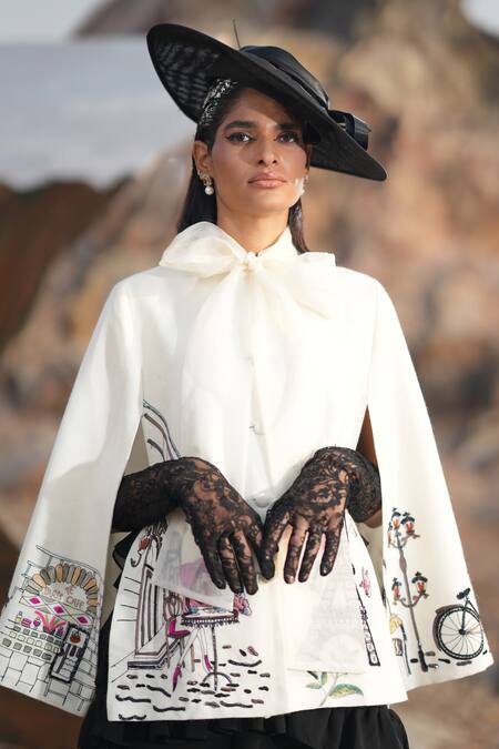 Buy_Neiza By Neeti Seth_White Aari Embroidered Cashmere Wool Cape _Online_at_Aza_Fashions